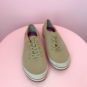 Clarks Beige and Tan Sneaker